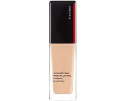 SHISEIDO Synchro Skin Radiant Lifting Foundation 220 Linen 30 ml