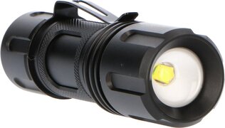 Proventa PRO LED Zaklamp met zoomfunctie - Dimbaar - Waterdicht - Tot 150 meter