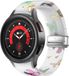 Strap-it Smartwatch bandje - Luminous Butterfly magnetisch siliconen bandje geschikt voor Samsung Galaxy Watch 7 (40 & 44mm) / Galaxy Watch 6 (Classic)/ Galaxy Watch 5 / Galaxy Watch 5 Pro / Galaxy Watch 4 / Galaxy Watch 4 Classic / Watch FE