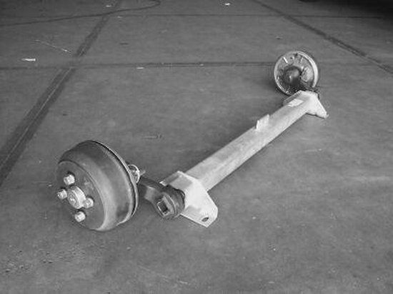Huismerk Bol Torsie-as geremd 1400 kilo 5-gaats 1440/1890 mm