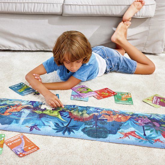 Hape Dinosaurus Puzzel 210 Stukjes - Glow in the Dark Vloerpuzzel met Dinosaurus Feitenkaarten, 6+