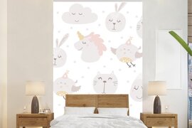 Nr1Wallpaper Behang - Fotobehang Kinderillustratie met een patroon van dieren en wolken - Breedte 195 cm x hoogte 300 cm