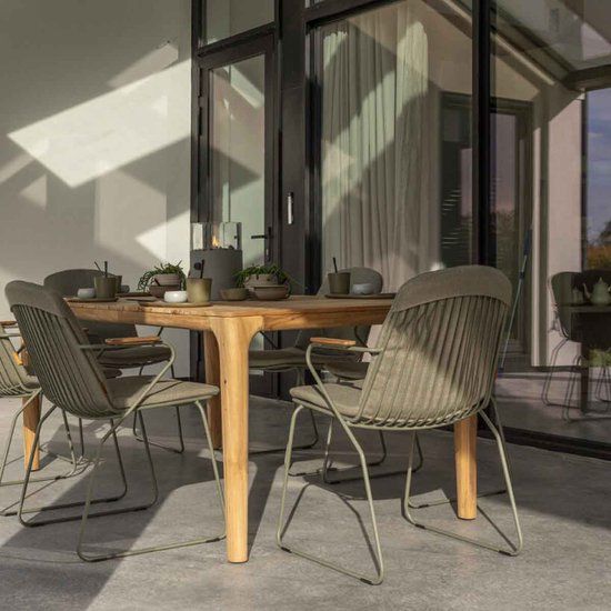 4 Seasons Outdoor Veneto Tuinstoel - Stapelbaar - RVS - Olijf - Met Armleuning & Kussen