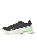 Nike Air Zoom Upturn SC Trainers