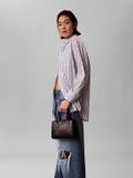 Calvin Klein Monogram Mini Tote - Schoudertas (black)