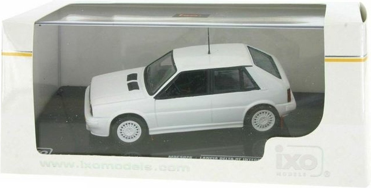 LANCIA Delta HF Integrale 16v Rally Specs 1989 - 1:43 - IXO Models