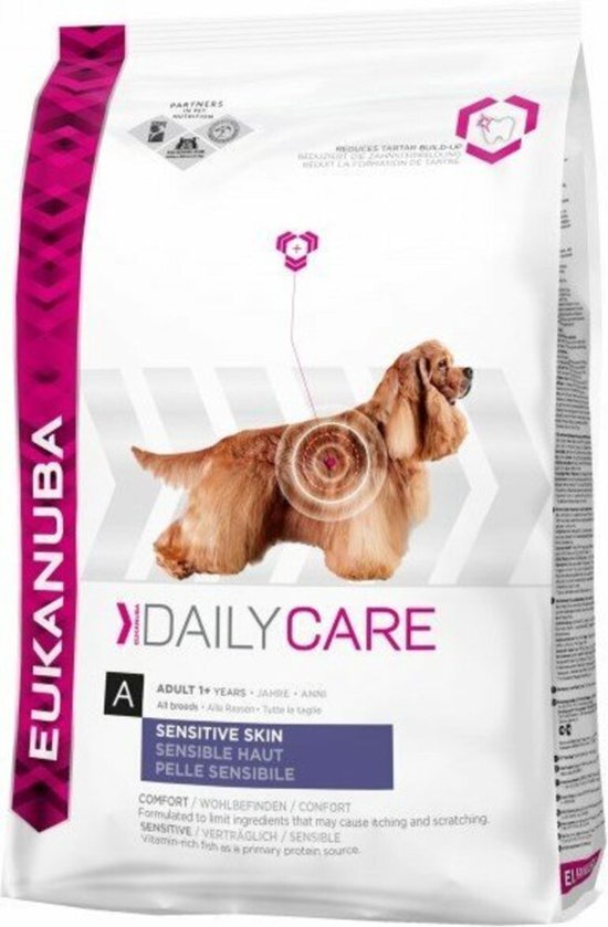 EUKANUBA Daily Care - Medium Breed - Sensitive Skin - Hondenvoer - 12 kg