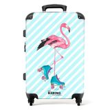 NoBoringSuitcases.com® - Koffer groot - Rolkoffer lichtgewicht - Flamingo met blauwe rolschaatsen - Reiskoffer met 4 wielen - Grote trolley XL - 20 kg bagage