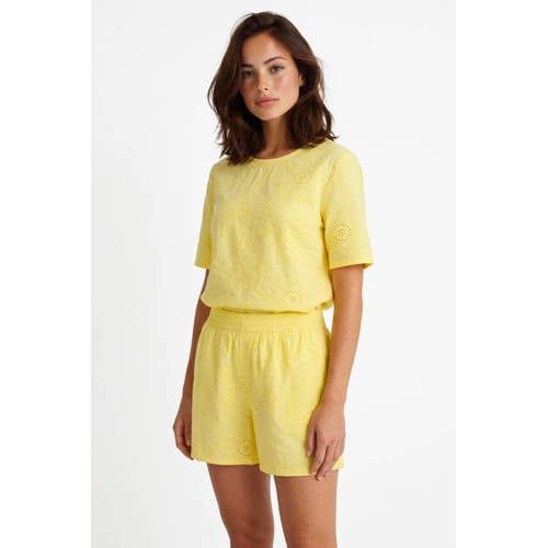 FLURESK regular waist casual short geel