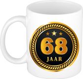 Bellatio Decorations Shoppartners Bv 68 jaar thema koffiemok Medaille - jubileum - verjaardag - zwart met goud - Cadeau beker - 300 ml - keramiek