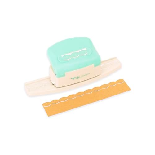 Craftelier Hefboomperforator voor het maken van decoratieve placemats met hartjes in reliëf op papier en karton, ideaal voor scrapbooking en knutselen