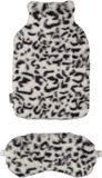 Apollo Angro Bv Superzachte fluffy cheetah/luipaard print warmwaterkruik en slaapmasker cadeau set wit