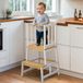 COSYLAND Montessori Leertoren voor Kinderen vanaf 18 Maanden, Stabiele en Kantelveilige Constructie (wit natuur)