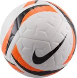 Nike voetbal Academy Team maat 4 wit oranje zwart rubber.
