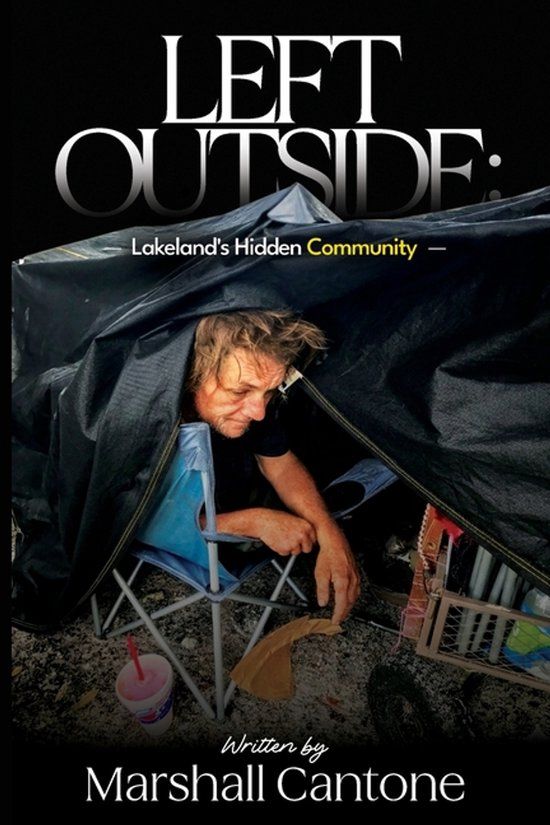 Left Libri GmbH Left Outside: Lakeland's Hidden Community