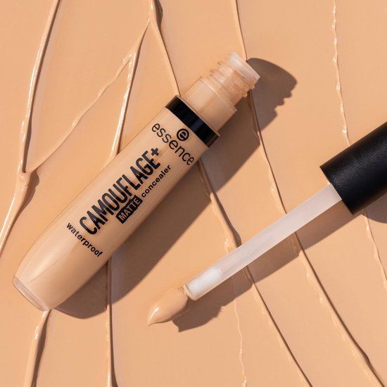 Essence CAMOUFLAGE+ MATTE Concealer 8 ml Bruin