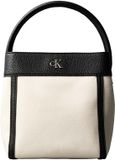 Calvin Klein Ck Canvas Bucket With Strap - Wit