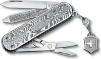 Victorinox Classic SD Brilliant - 0.6221.34 - Zwitsers zakmes - 7611160219329