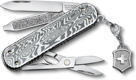 Victorinox Classic SD Brilliant - 0.6221.34 - Zwitsers zakmes - 7611160219329
