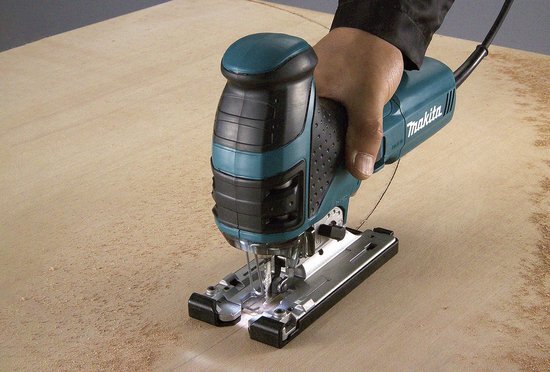 Makita 4351FCTJ