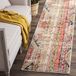 SAFAVIEH Monaco Collection Boho tapijt voor woonkamer, eetkamer, slaapkamer, korte pool, lichtgrijs en multi, 80 x 180 cm
