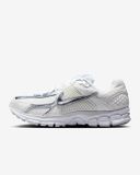 Nike Zoom Vomero 5 Chrome Toe