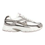Nike Schoenen dames Initiator