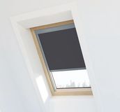 Avosdim Rideau occultant adapté pour Velux ® UK04 - Gris anthracite