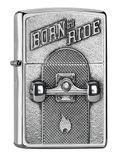 Zippo Sturmfeuerzeug - Skateboard - Emblem - Brushed Chrome - Nachfüllbar - Wiederverwendbar - Windfestes Design - Geschenkbox - Made in USA