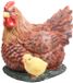 Farmwood Animals Farmwood Kip met kuiken tuin beeldje - bruin - 19 cm
