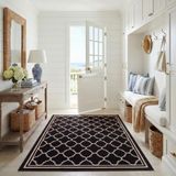 Safavieh Trellis tapijt voor binnen en buiten - Collectie Courtyard, laagpolig, in zwart en beige, 122 x 170 cm