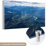 MuchoWow® Glasschilderij 120x60 cm - Acrylglas schilderij - Athabasca rivier en Whistlers Mountain in Canada - Foto op glas