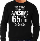 Bellatio Decorations Awesome 65 year - geweldige 65 jaar cadeau sweater / trui zwart heren - Verjaardag cadeau / kado sweater S