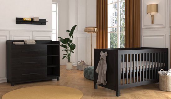 Born Lucky Roxy Meegroei Babykamer 2 Delig Compleet – Baby bed 70x140 cm & Commode – Zwart