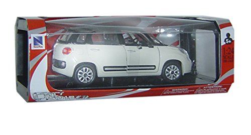 Newray Fiat 500L 1:24 Diecast White