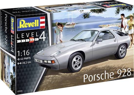 Revell Porsche 928 Bouwdoos Level 4 1:16 62 parts