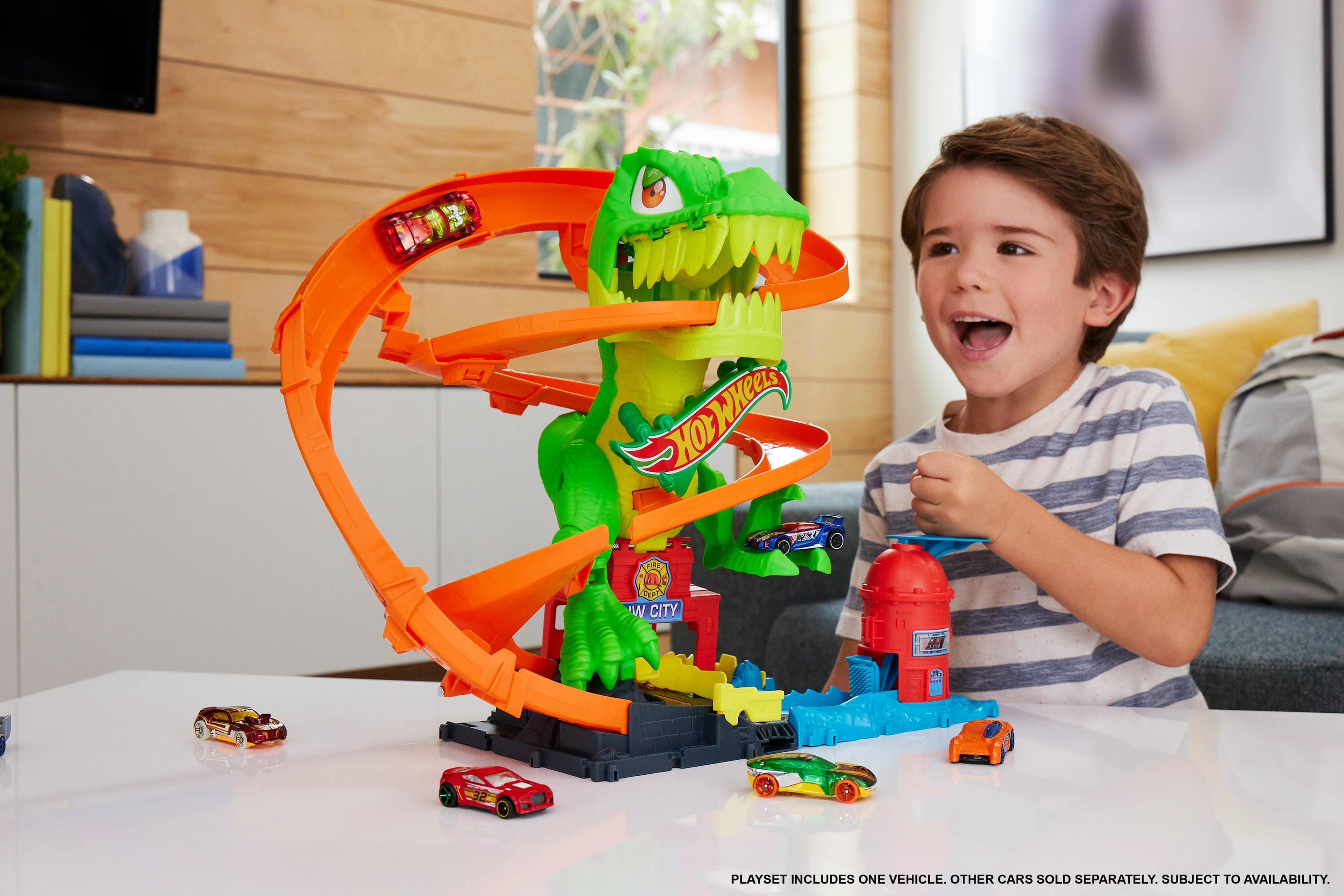 Hot Wheels T-Rex Vurig Gevecht - Play vehicle track