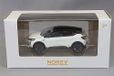 Renault Captur Esprit Alpine 2024 parelwit en zwart 1/64
