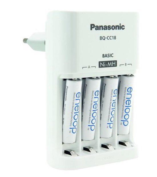 Panasonic Eneloop Basic charger + 4x AAA 750mAh