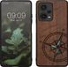 kwmobile telefoonhoesje geschikt voor Xiaomi Redmi Note 12 Pro+ 5G / Note 12 Pro Plus 5G - Houten hoesje met kompas design - Donkerbruin
