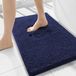 Homaxy antislip badmat microvezel chenille badmat absorberende hoogpolige badmat-40 x 60 cm, marineblauw