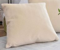 Gardinenbox Greta sierkussen 45 x 45 cm, jacquard, crème, visgraatpatroon, onderhoudsvriendelijk, ritssluiting, zachte vulling van 320 g, verkrijgbaar in vele kleuren