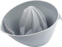 KADAX Presse-agrumes manuel en plastique, presse-fruits, presse-oranges robuste, presse ovale pour fruits, presse manuelle universelle, presse-agrumes (gris clair)