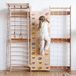 Goodevas Klimrek voor Kinderen, Montessori Houten Speeltuin met Zweeds Wandrek, Klimwand, Klimnet, Schommel & Monkey Bars voor Peuters – Wandgemonteerd Indoor Speeltoestel
