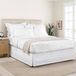 Lux Hotel Microvezel op maat gemaakte bedrok met klassieke 35,5 cm vallengte, Queen, wit