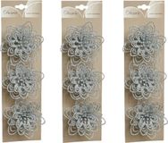 Merkloos Kerstboomversiering Bloemen - 18x stuks - 11 cm - zilver glitter - op clip - ornament