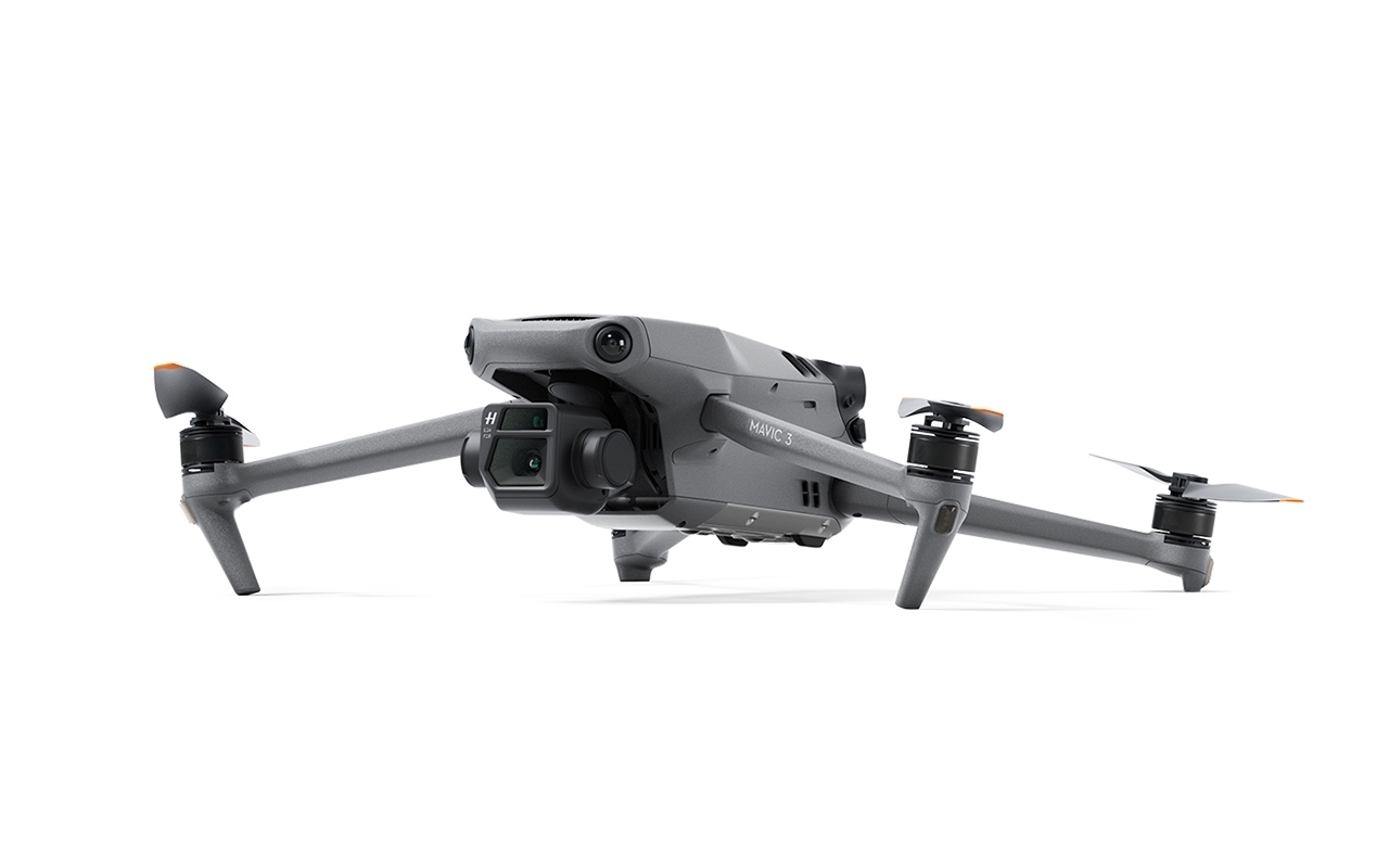 DJI Mavic 3 Fly More Combo