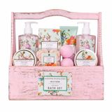accentra Cadeauset - Vintage Florals bad- en doucheset met wilde rozengeur - 8-delige cadeauset in decoratieve houten mand in shabby-look
