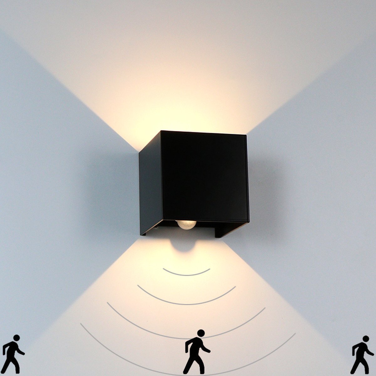 Luminize Wandlamp met bewegingssensor - voor binnen en buiten - industrieel - zwart - design - LED - 10x10x10cm