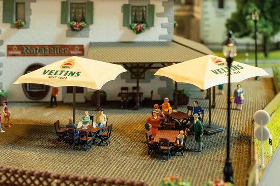 Faller 1/87 BIERTUIN SET VELTINS (5/24) *